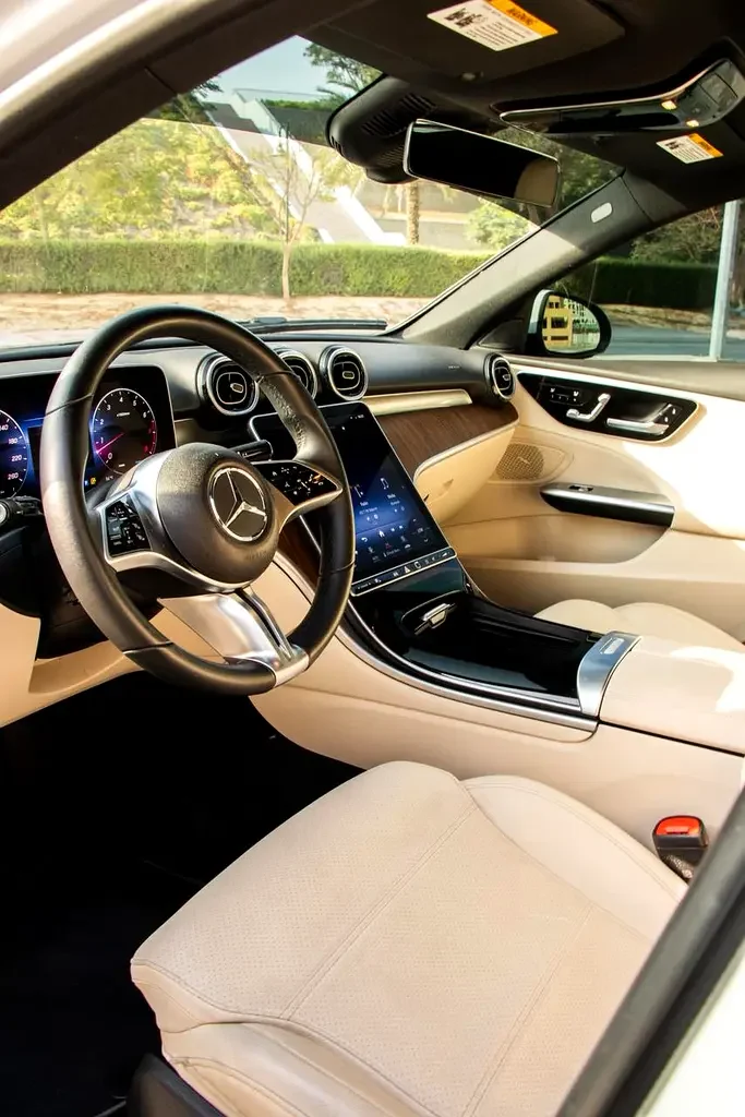 مرسيدس C Class 2024