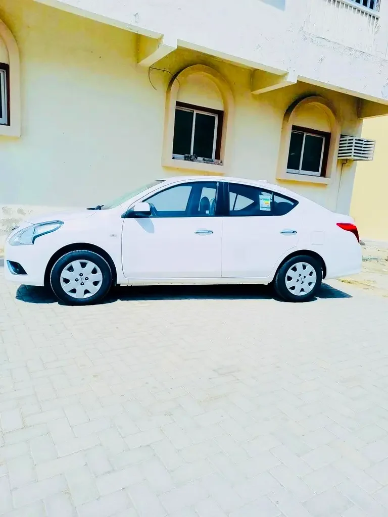 NISSAN SUNNY 2025