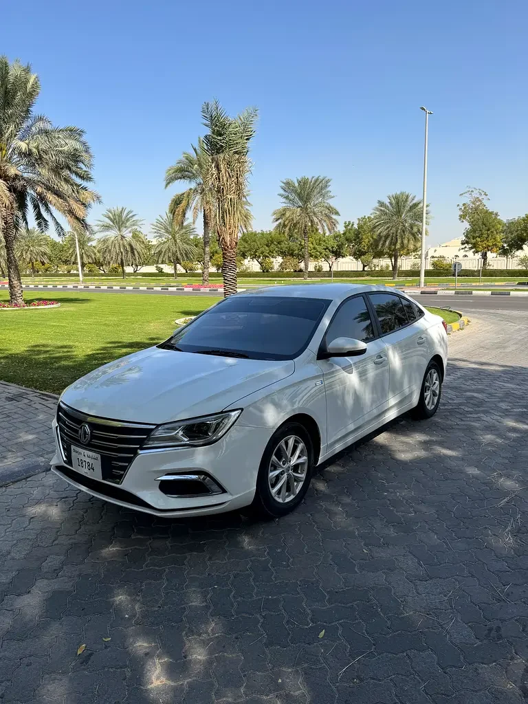 MG 5 2025