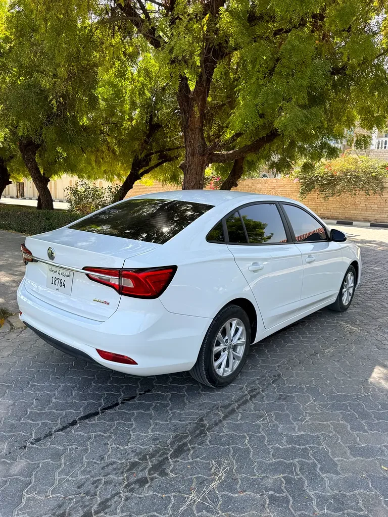 MG 5 2025