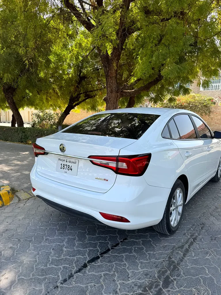 MG 5 2025