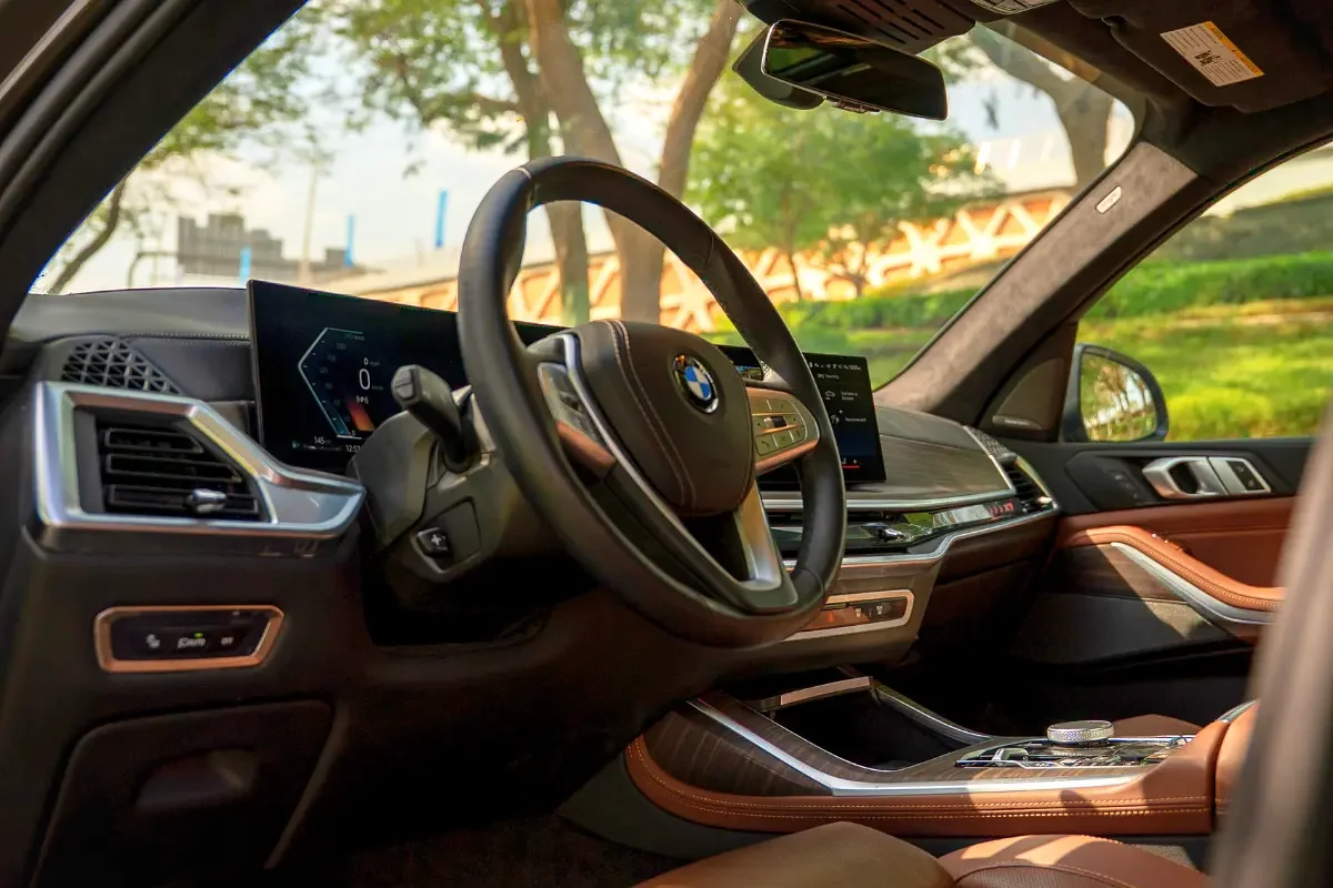 BMW X7 2024