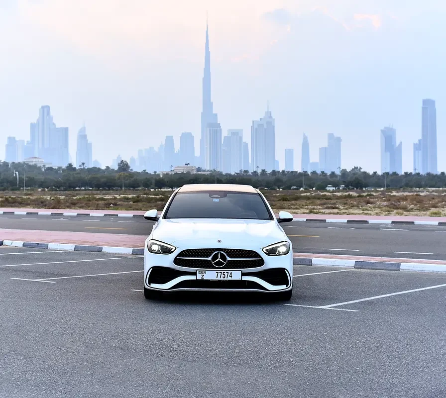 مرسيدس C Class 2024