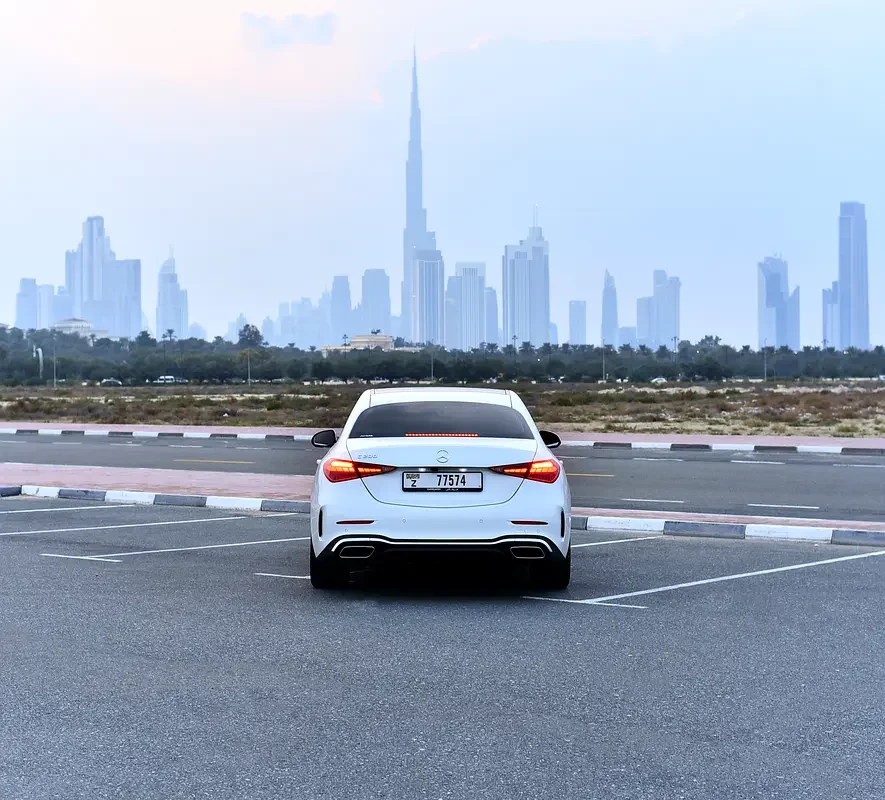 مرسيدس C Class 2024