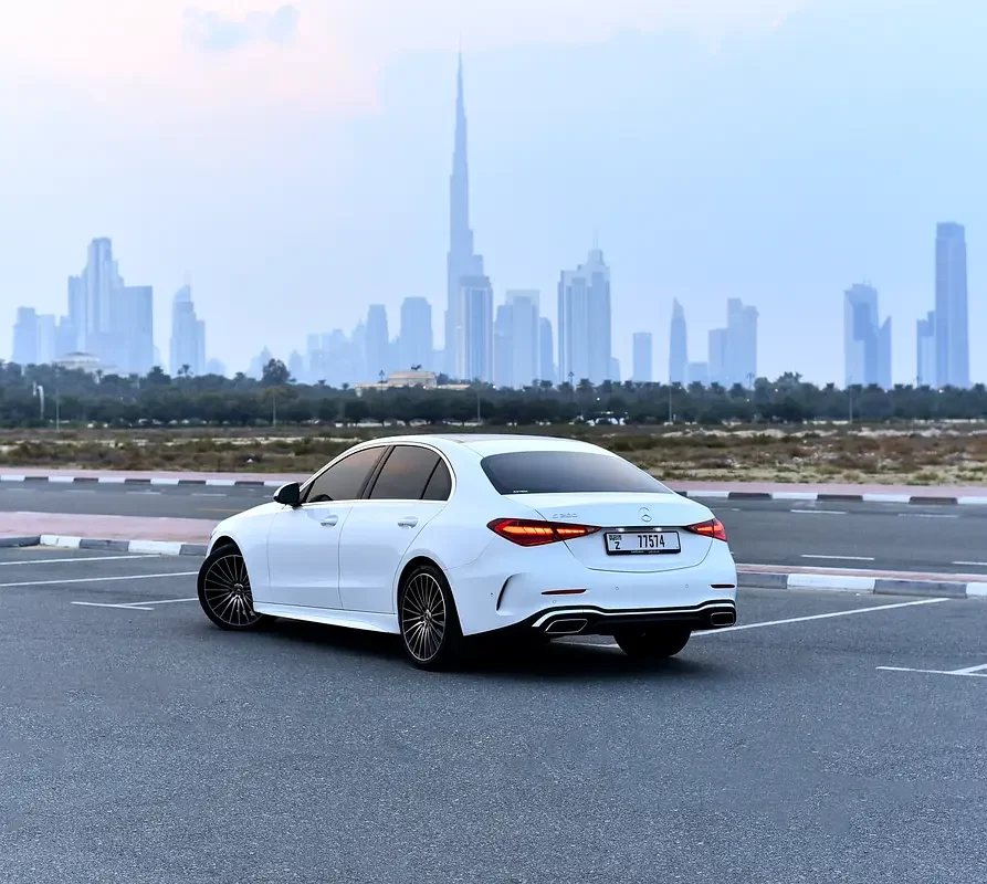 مرسيدس C Class 2024