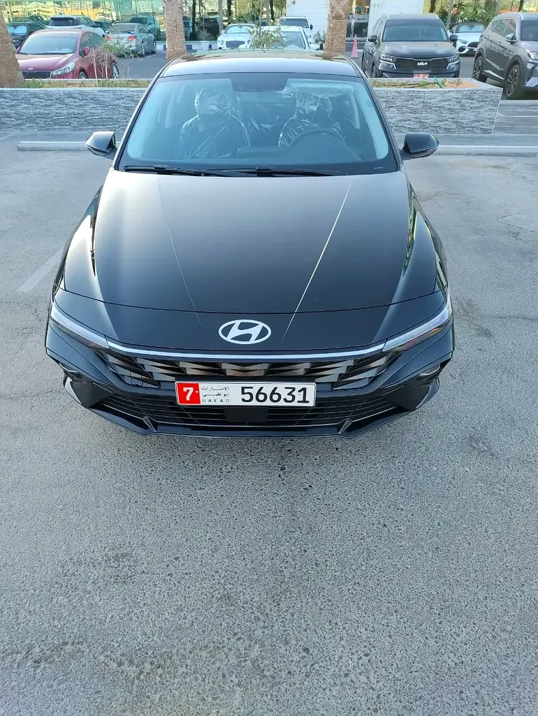 HYUNDAI ELANTRA 2025