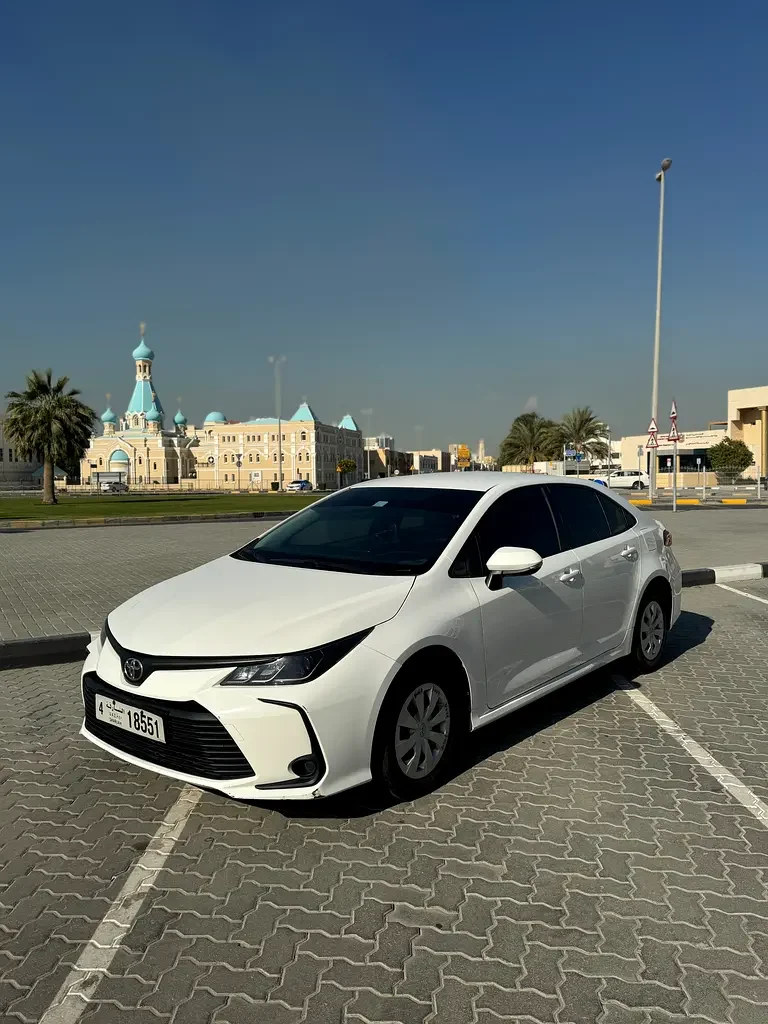 TOYOTA COROLLA 2024