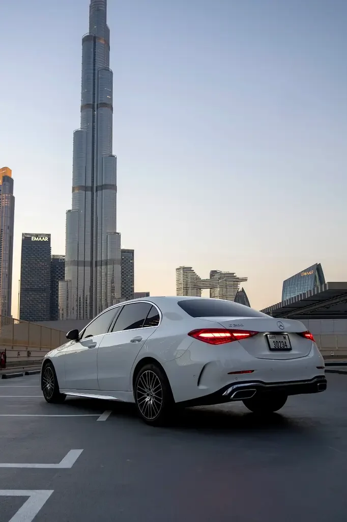 مرسيدس C Class 2025