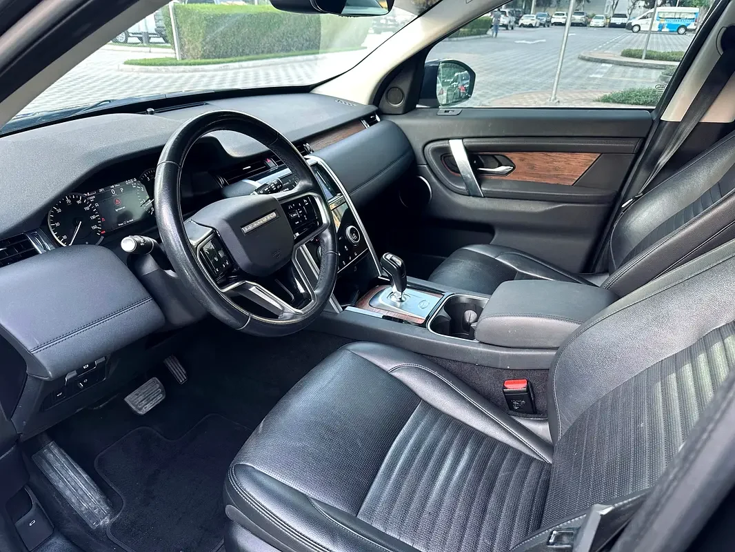 LAND ROVER DISCOVERY 2023