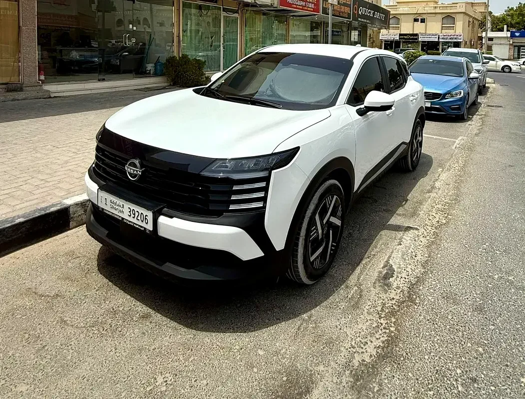 نيسان كيكس 2025