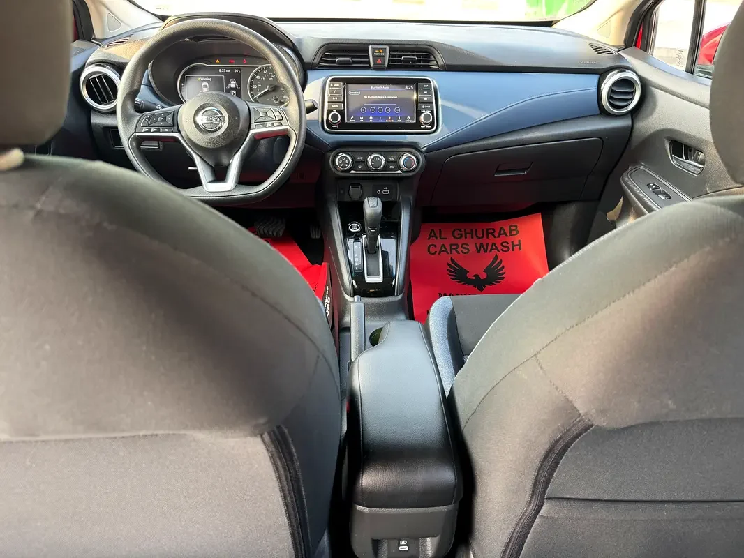 NISSAN VERSA 2025