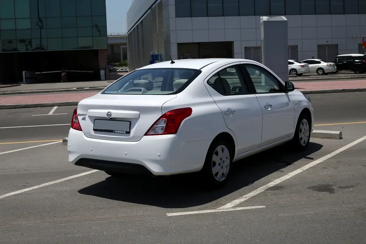 NISSAN SUNNY 2023