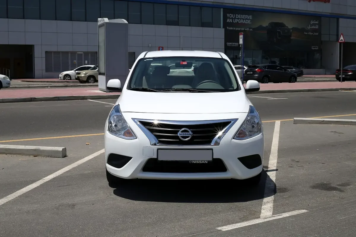 NISSAN SUNNY 2023