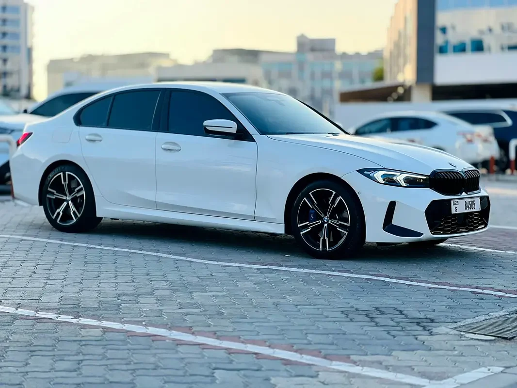 BMW 3 SERIES 2023
