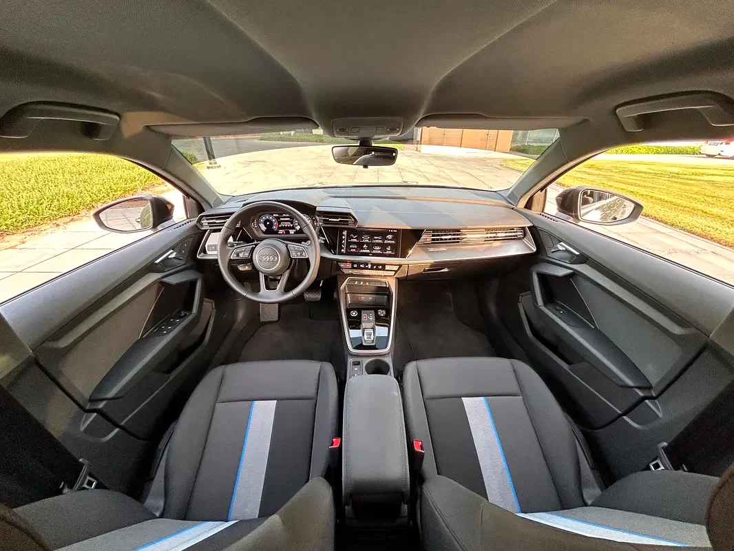 AUDI A3 2024
