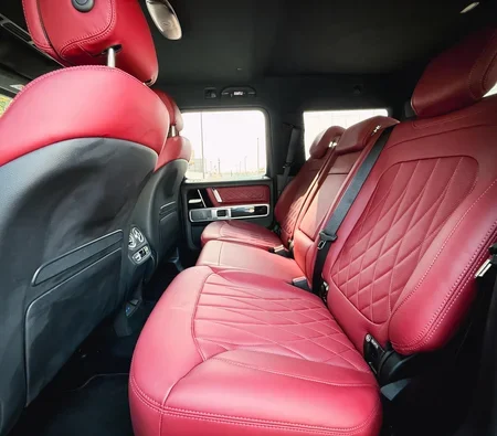 MERCEDES G CLASS 2025