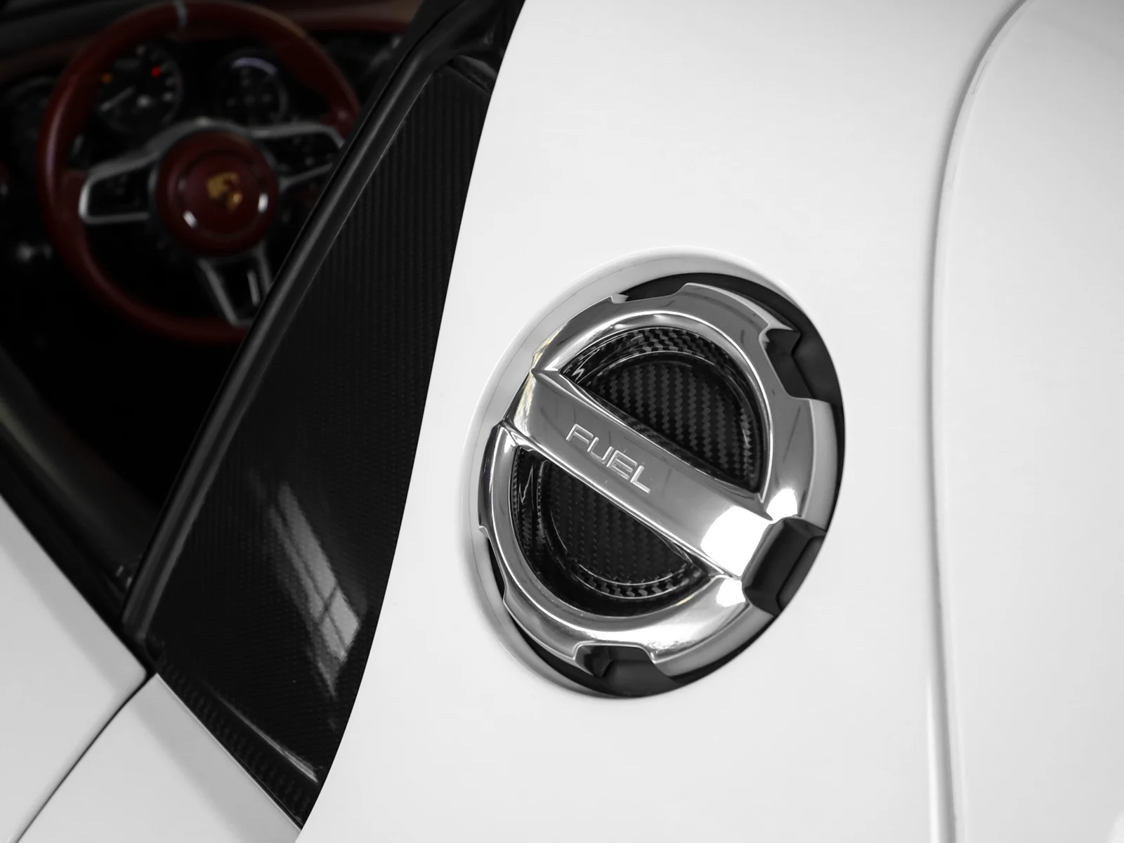 PORSCHE 918 SPYDER 2015
