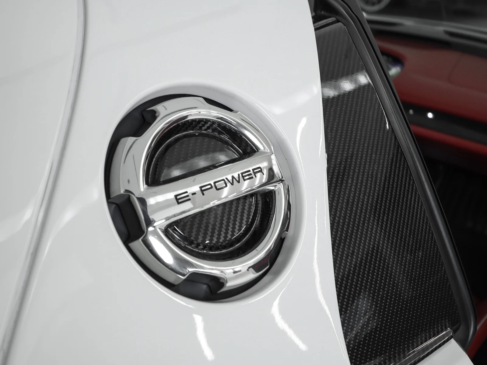 PORSCHE 918 SPYDER 2015