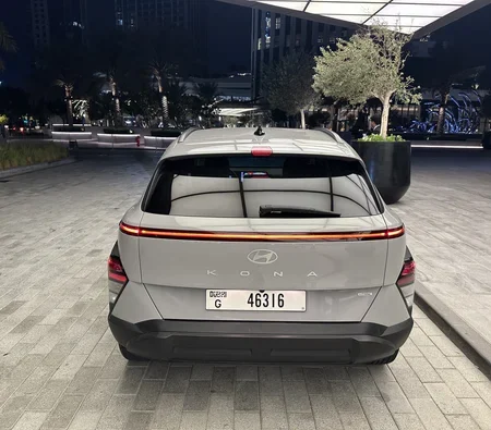 HYUNDAI KONA 2024