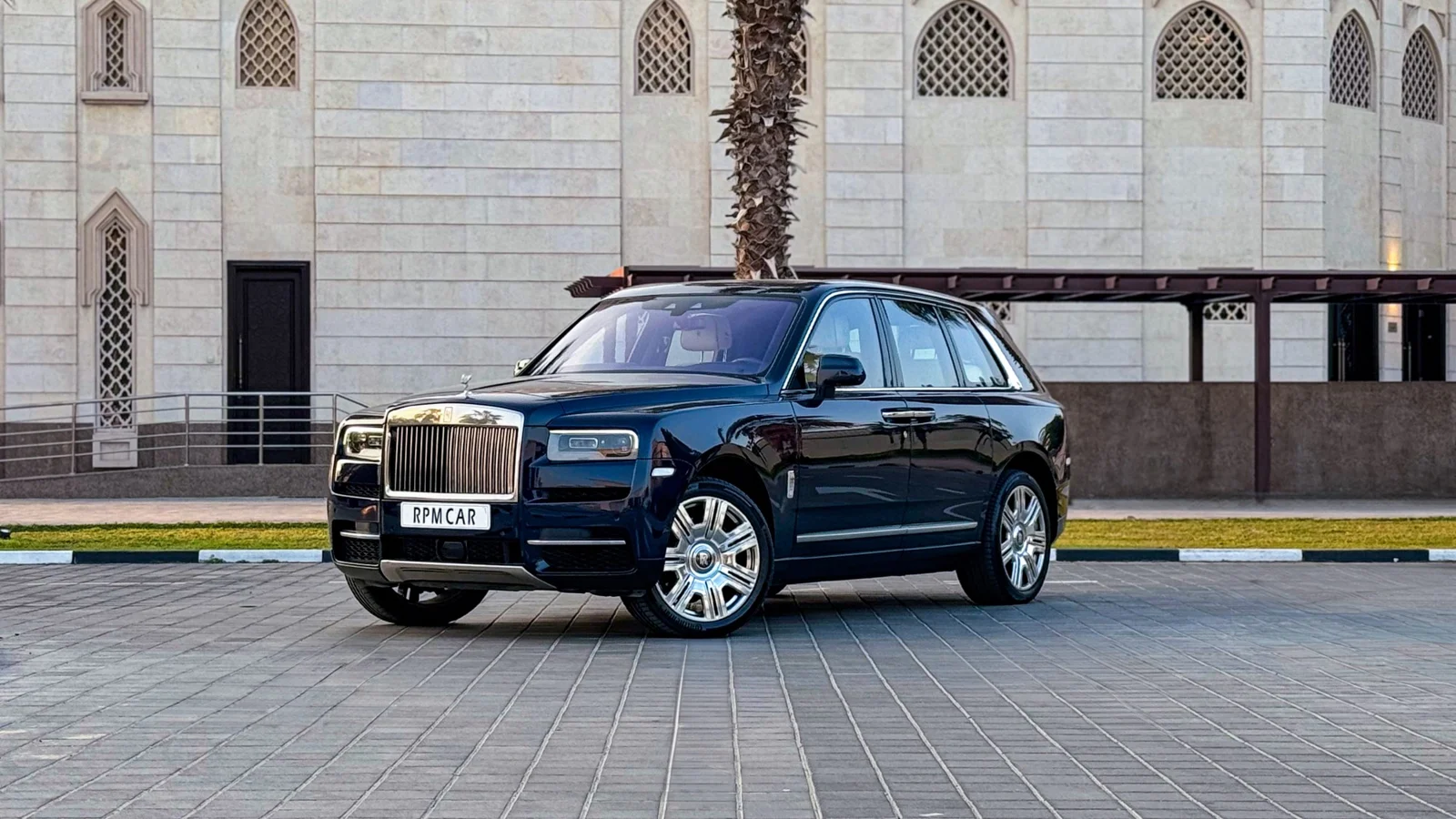 ROLLS ROYCE CULLINAN 2023
