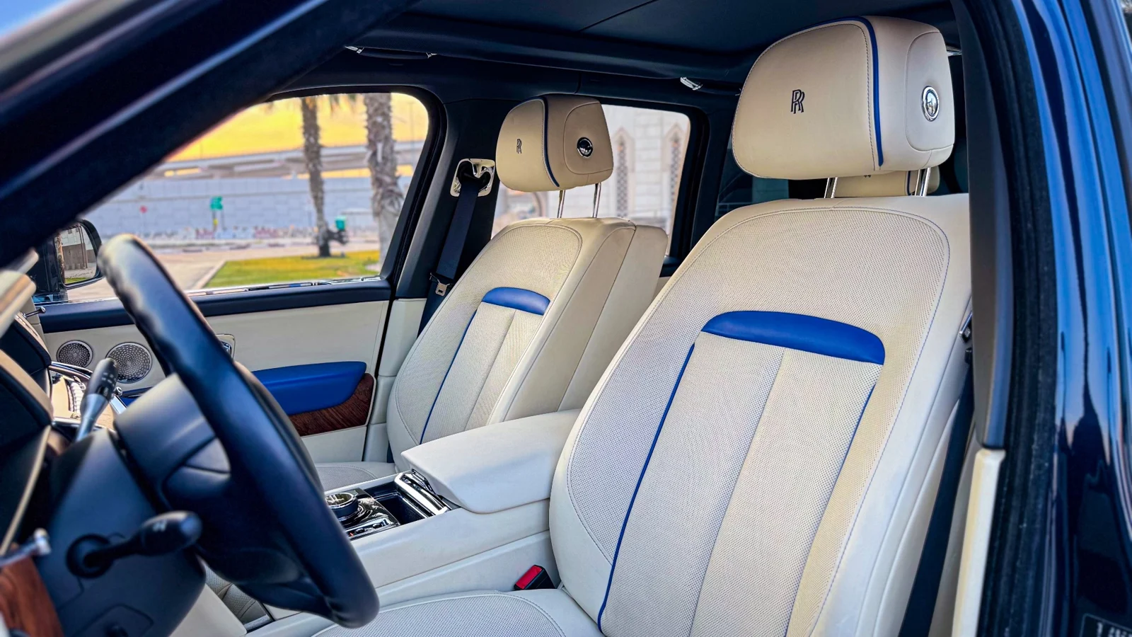ROLLS ROYCE CULLINAN 2023