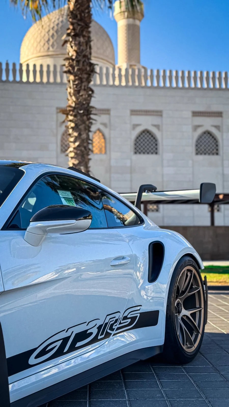PORSCHE 911 2024