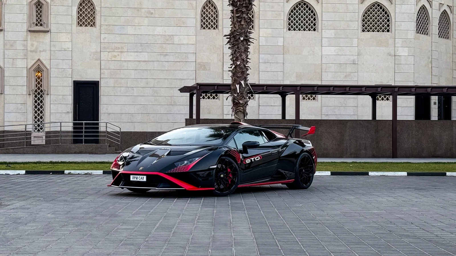 LAMBORGHINI HURACAN 2023