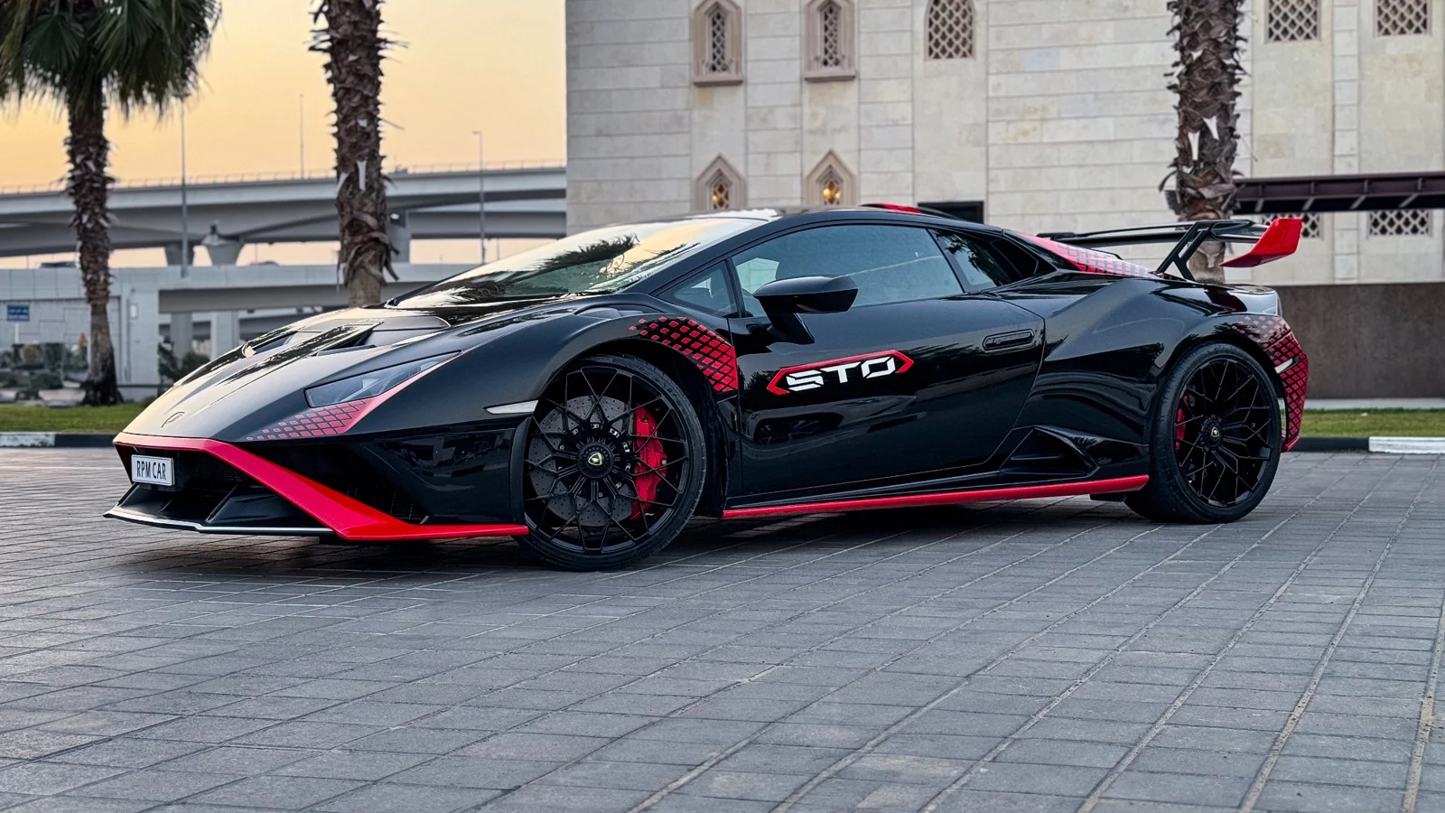 LAMBORGHINI HURACAN 2023