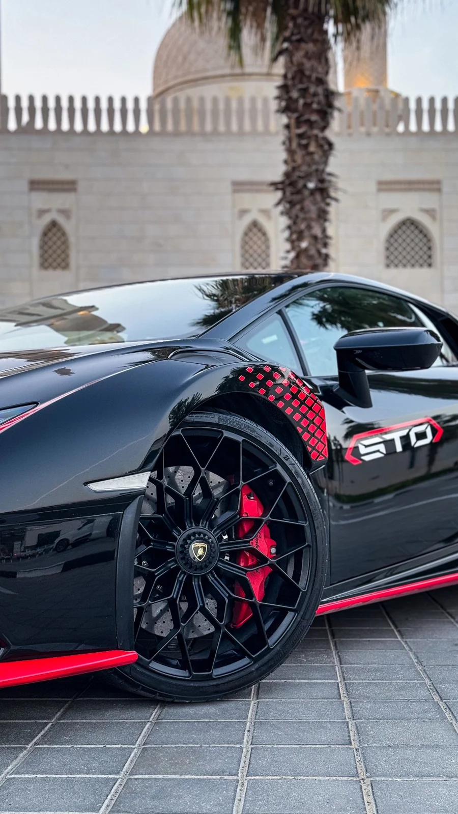 LAMBORGHINI HURACAN 2023