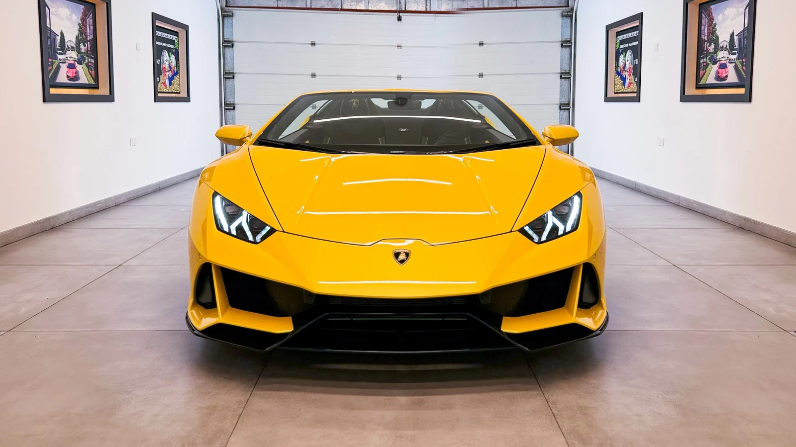 LAMBORGHINI HURACAN 2022