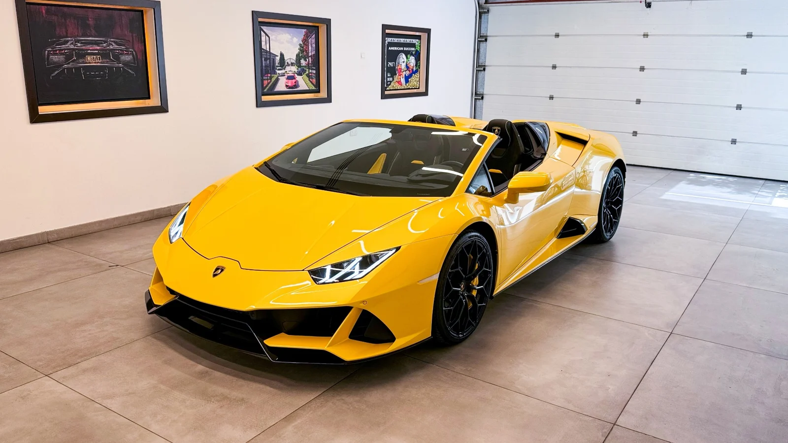 LAMBORGHINI HURACAN 2022