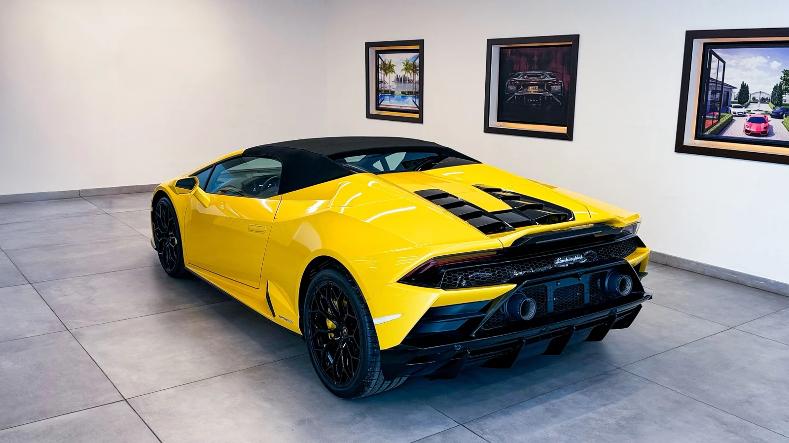 LAMBORGHINI HURACAN 2022