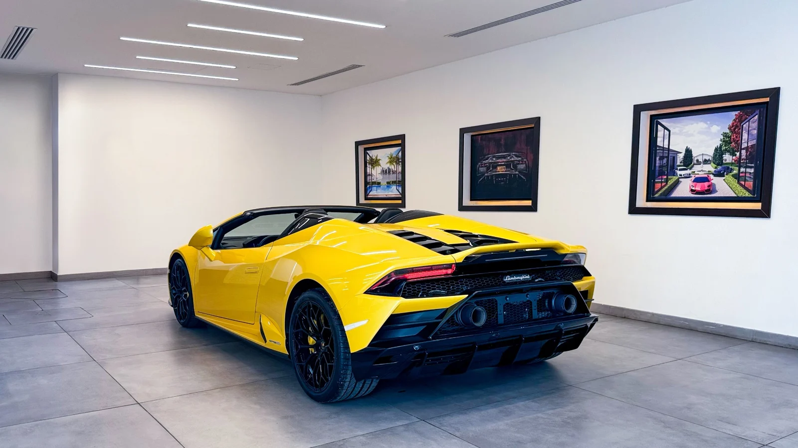 LAMBORGHINI HURACAN 2022