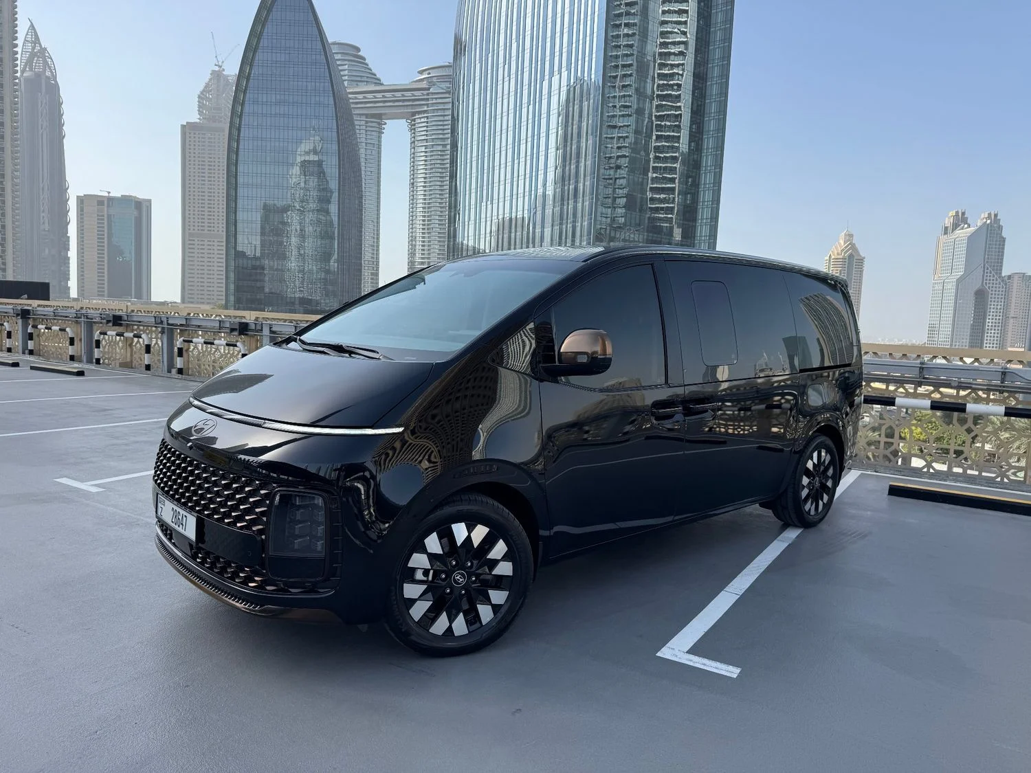 HYUNDAI STARIA 2026