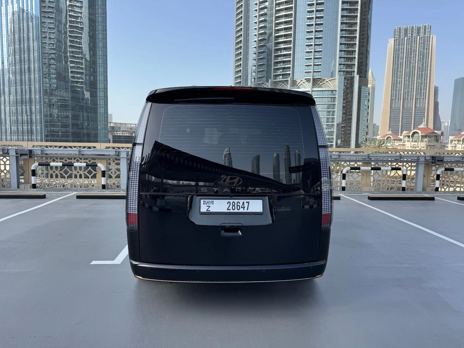 HYUNDAI STARIA 2026