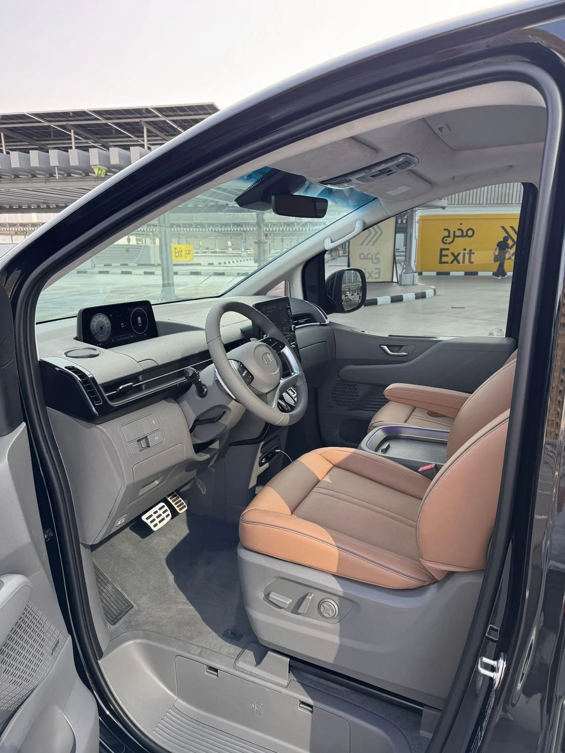HYUNDAI STARIA 2026