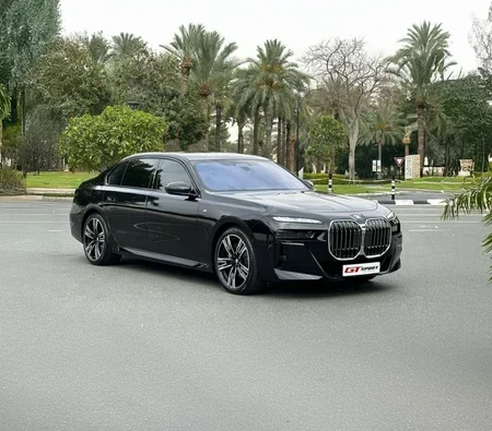 بي أم دبليو 7 SERIES 2024