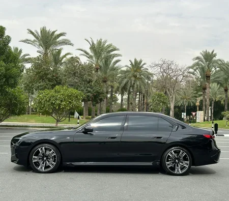 بي أم دبليو 7 SERIES 2024