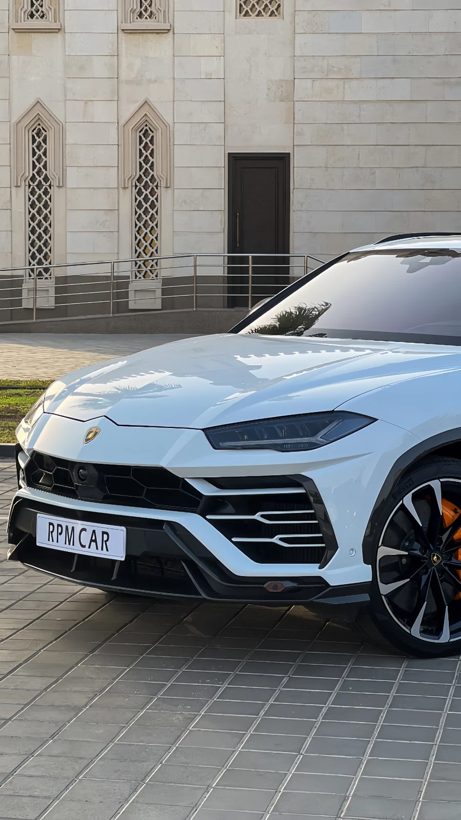 LAMBORGHINI URUS 2022