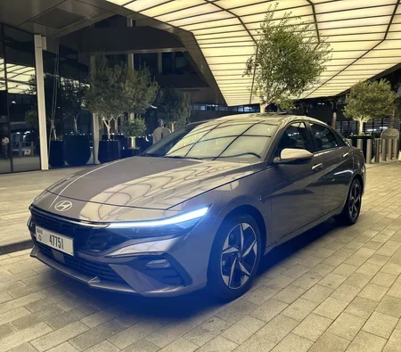 HYUNDAI ELANTRA 2024