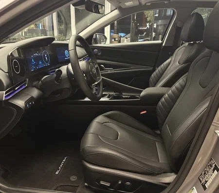 HYUNDAI ELANTRA 2024