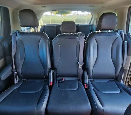 KIA CARNIVAL 2025