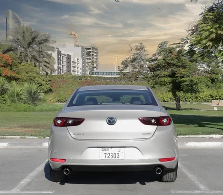 MAZDA 3 2025