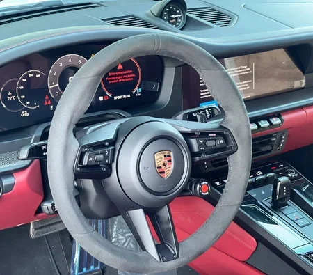 بورش 911 2025