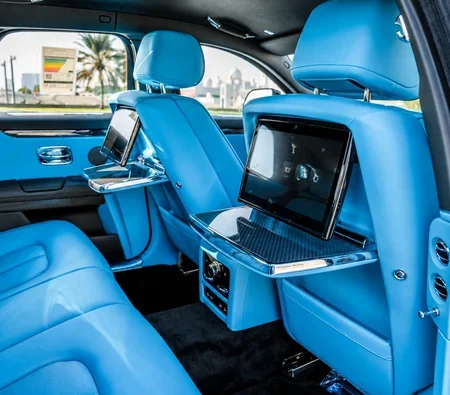 ROLLS ROYCE GHOST 2025