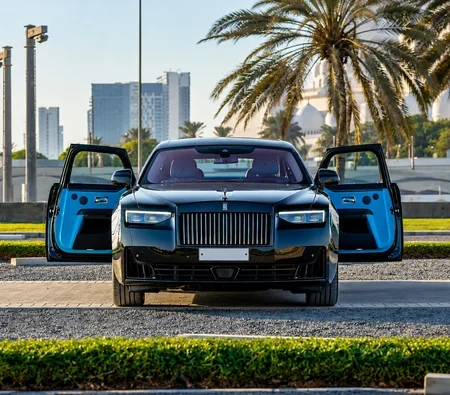 ROLLS ROYCE GHOST 2025