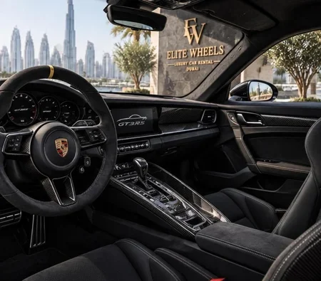 بورش 911 2025