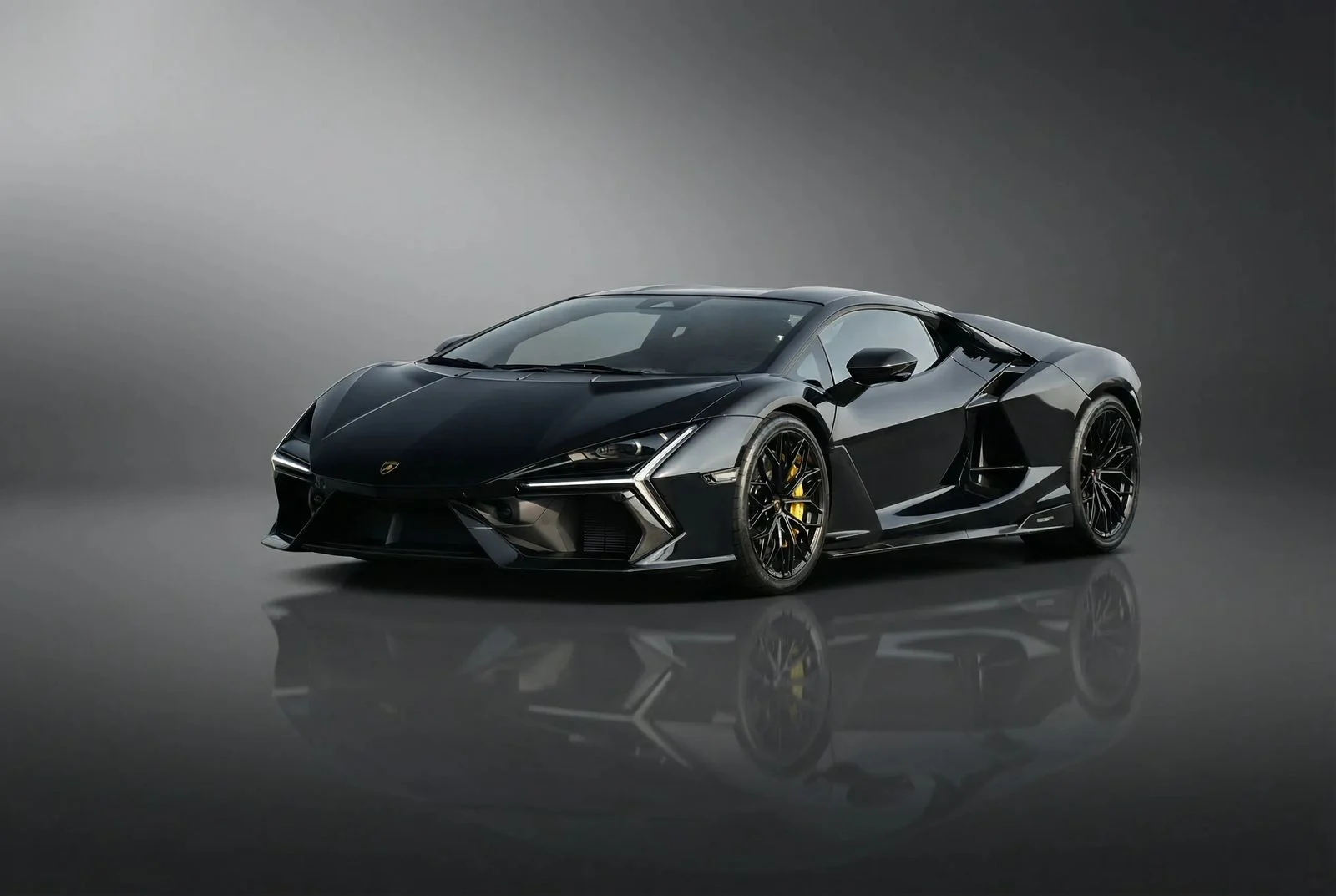 LAMBORGHINI Revuelto 2026