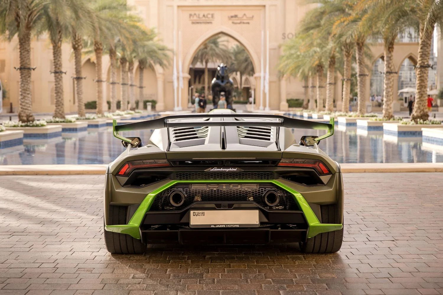 LAMBORGHINI HURACAN 2023