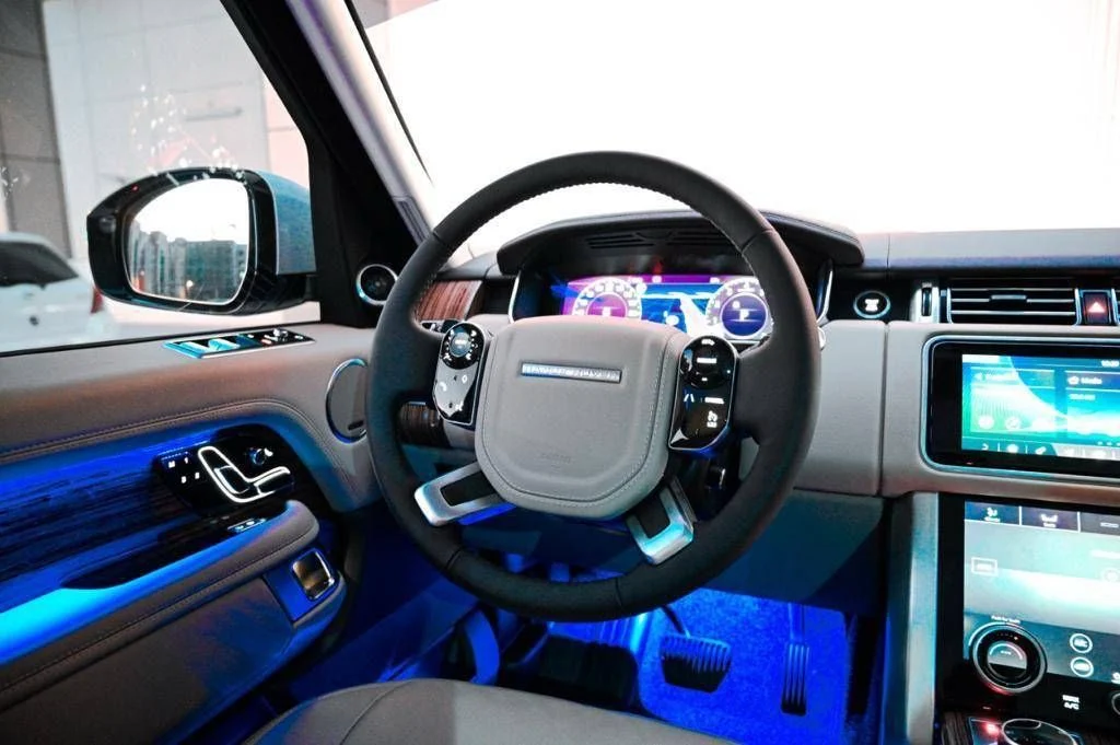 LAND ROVER VOGUE 2021